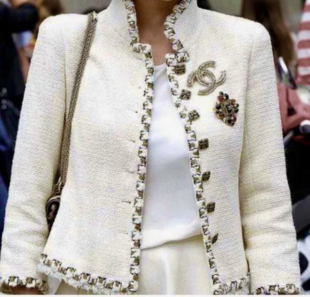 NWOT $7200 CHANEL 11A Paris Byzance Ecru Jeweled CC Logo Brooches JACKET 48  $3,999.00 - PicClick