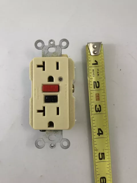 Salida dúplex Leviton GFCI 20 amperios Va8