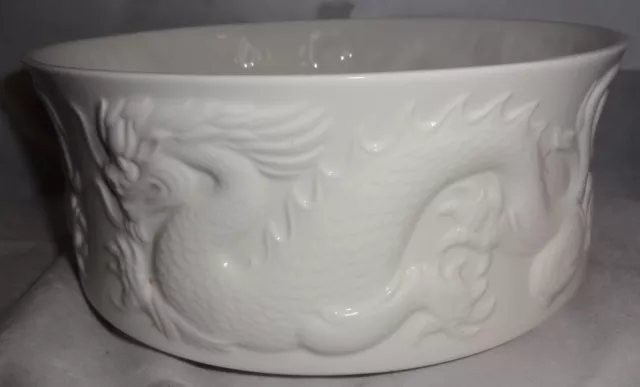 Coalport White Embossed Dragon Pattern Salad Serving Bowl 8.5"