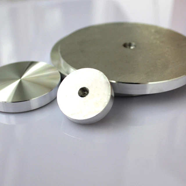 Messing Scheibe 8mm D mit 3mm Loch und 0,5mm dick