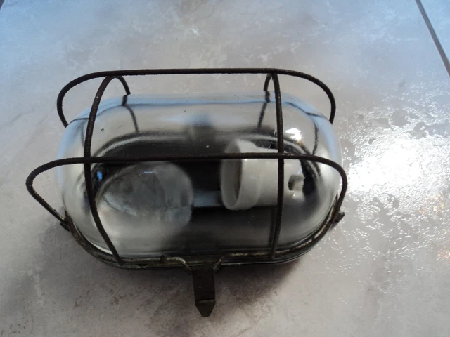 Ancienne Lampe Applique Lamp Hublot Bakelite Design Industrielle S
