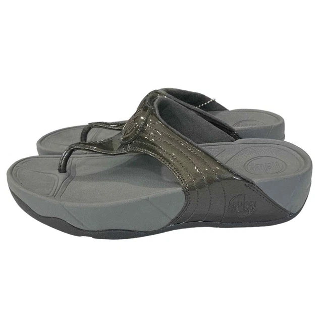 FitFlop Black Patent Leather Platform Comfort Sandals Walkstar post toe NEW Sz 6