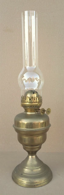 Belle grande lampe à huile en cuivre avec nouvelle mèche - Catawiki