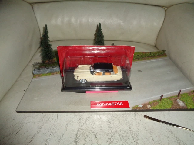 UH Universal Hobbies 1/43 - Citroën DS 19 1956 - PG