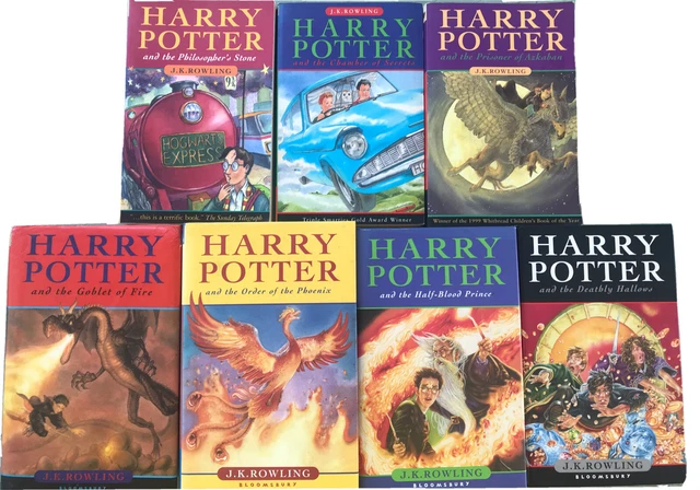 HARRY POTTER BOOK Set Complete First Edition ORIGINAL 1-7 Hardcover