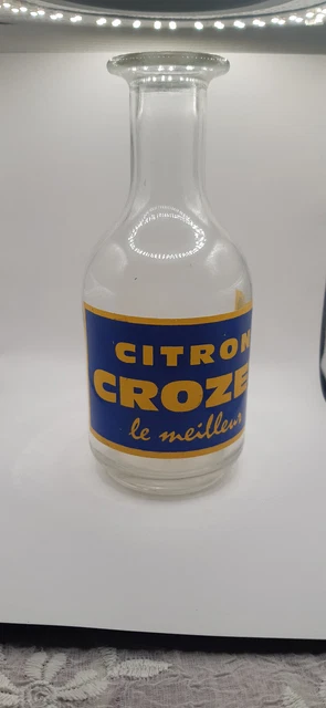 Carafe Citron Crozet en verre ancienne