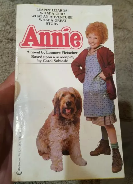 1982 Annie by Leonore Fleischer Color Photo's, película Tie-In