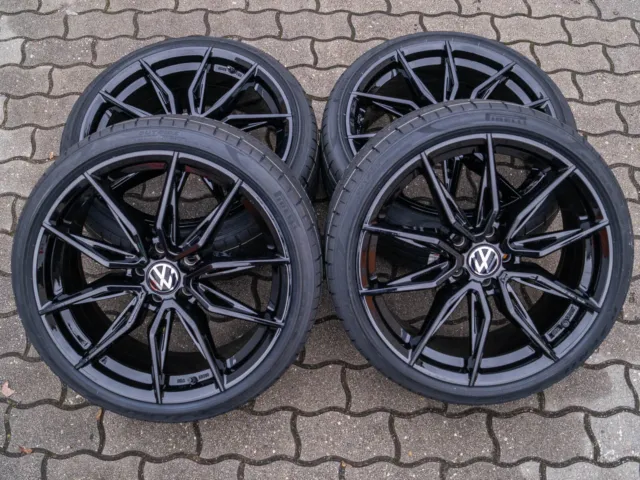 19 Zoll Winterräder RW02 für VW Golf 8 7 6 5 GTI GTD 7R 6R R32 Schwarz