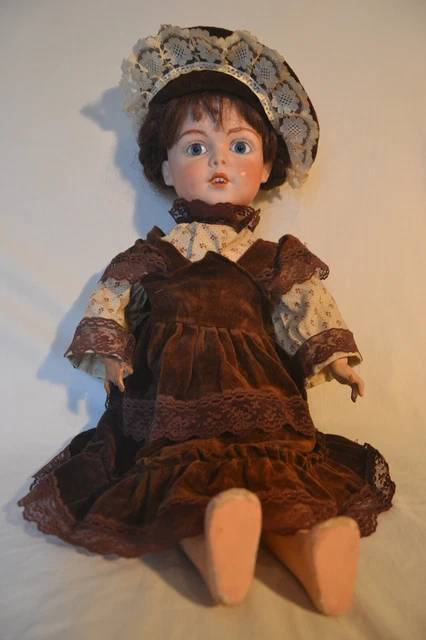Poupée Ancienne Simon & Halbig – Tête Biscuit Porcelaine, Yeux Bleus, 64 Cm