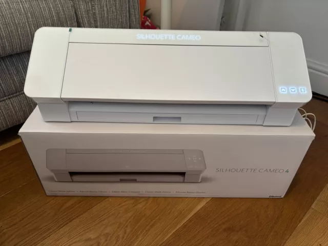 silhouette cameo 4 cutting machine