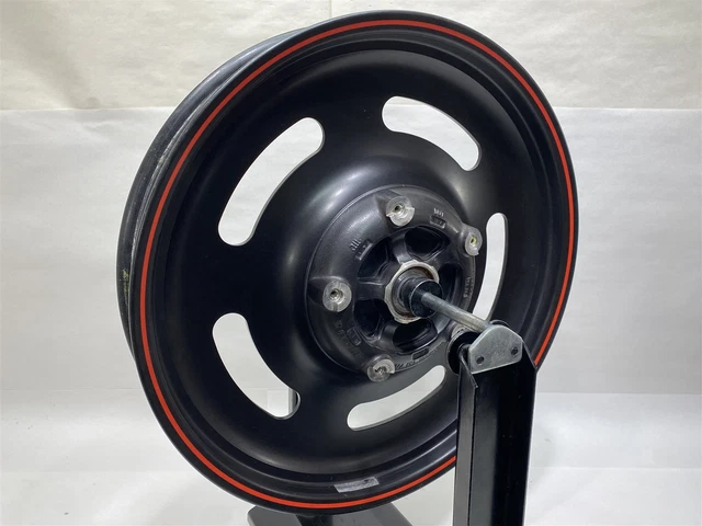 Harley-Davidson 09 V-Rod Notte Asta Speciale Anteriore Ruota 19X3