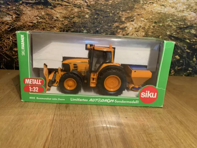 SIKU FARMER 8503 Kommunal-Set JOHN DEERE 7430 AUTODROM Sondermodell 1:32 Traktor