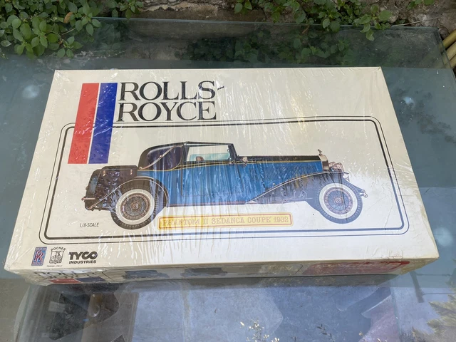 Maquette Rolls Royce Phantom II 1/32 - Plastique - Pièces à Recoller - Occasion