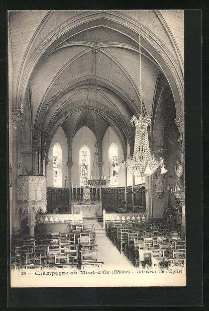 CPA Champagne-au-Mont-d'Or, Interior of the Church