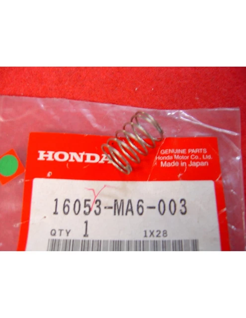 Ressort dans montage rampe de carburateur de CB1000F 93/96 CB125T 88 CB450S 8