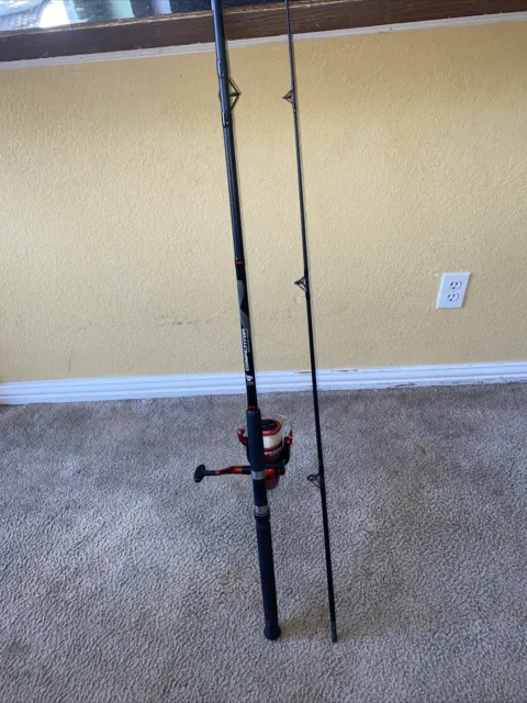 SOUTH BEND COMPETITOR Spinning Combo Rod and Reel,No Com160 $70.00