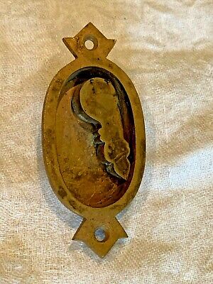 Antique Brass Recessed Swing Key Hole Cover Escutcheon Pocket Door Furniture 2