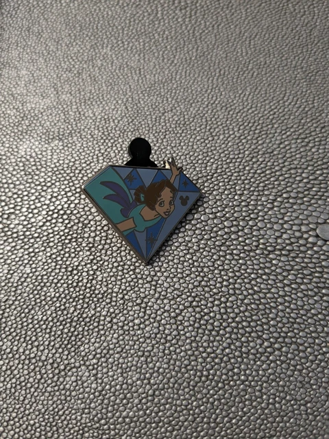 Disneys Hidden Mickey Diamond Characters Attractions Pin Wendy 5 65