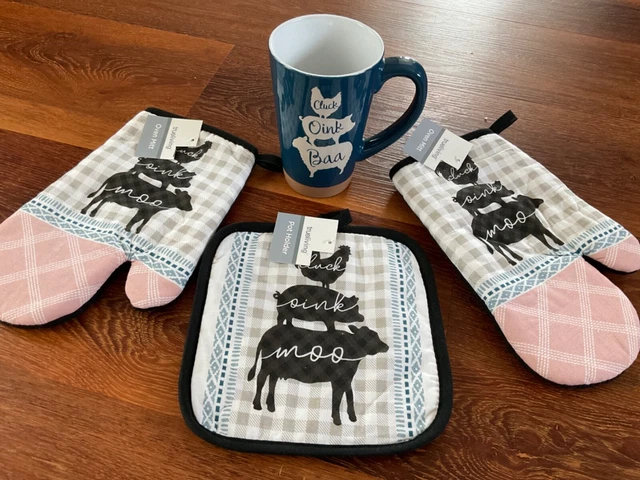Kitchen set towels 2 oven mitts, ceramic mug & pot holder farm sheep pig chicken