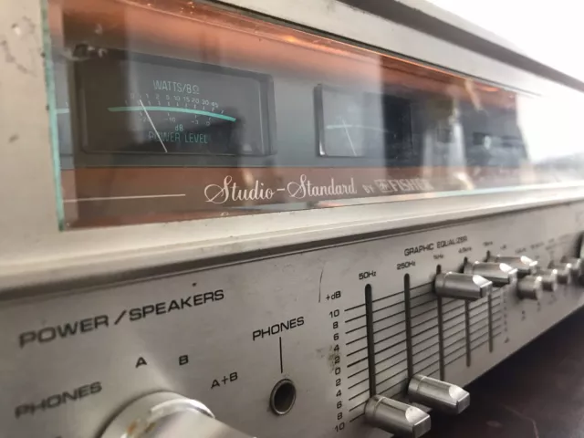 NICE VINTAGE Fisher RS-2004 Studio Standard AM FM Stereo Receiver PLEASE READ