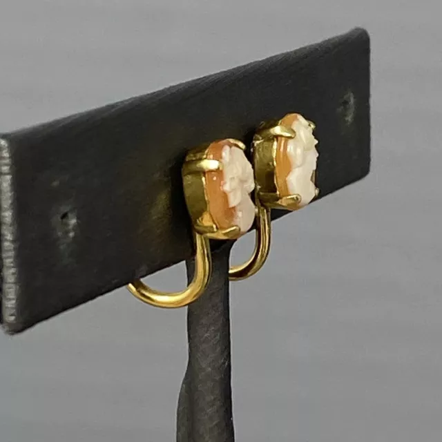 Cameo Earrings Vintage 12k Gold Filled Designer Carved Dainty Stud Screw Back 3