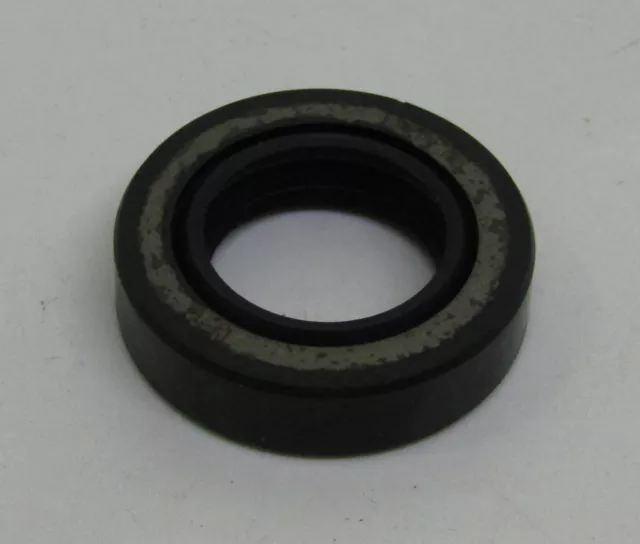 New Chrysler Outboard Marine Boat Oem Seal Part No. 141118