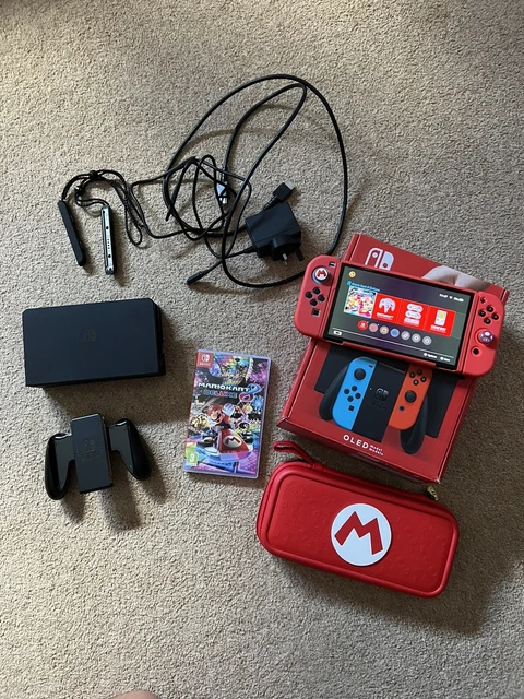 NINTENDO SWITCH OLED - Mario Kart Deluxe 8 - Mario Case And Protector ...