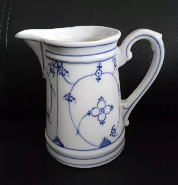 Fine Antique ROYAL COPENHAGEN Blue Fluted Lace PORCELAIN Cream / Milk Jug