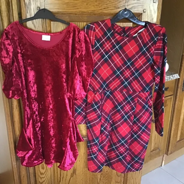girls christmas dress bundle next and H@M 8/10 years and 11 years used