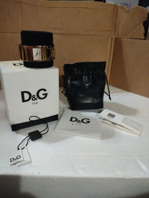 D&G Dw0222 Dolce & Gabbana Quartz Gold Tone Ladies Designer Watch Forever