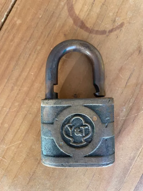 Antique Y&T Yale & Towne Manufacturing Brass Clover Padlock Lock - NO KEY!