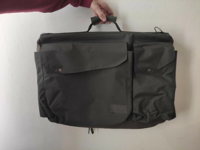 Porte-vêtements Vintage En Cuir Vert – Fabrication Italienne (taille 51-60 Cm)