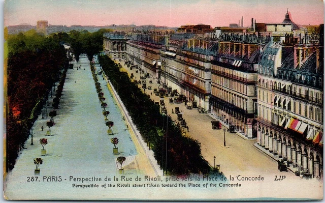 75004 PARIS - perspective de la rue de Rivoli prise vers la place de la Concorde