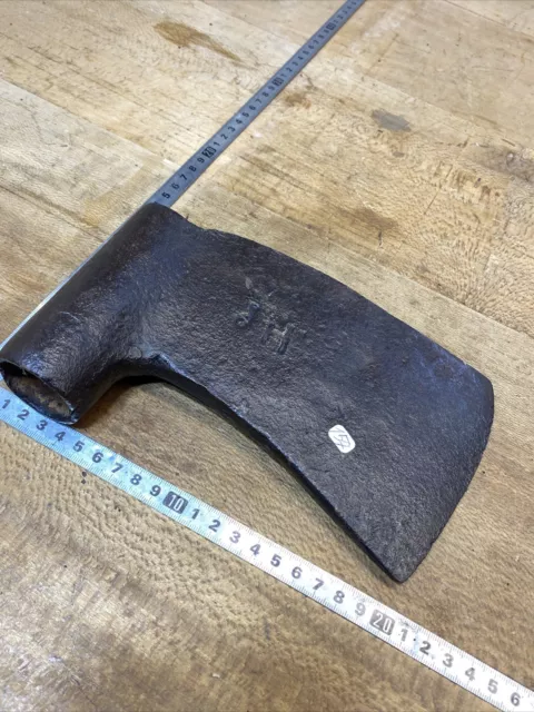 hache Outil ancien, old tool  AXE , hache Cognée d’abattage 19eme Bûcheron N.157