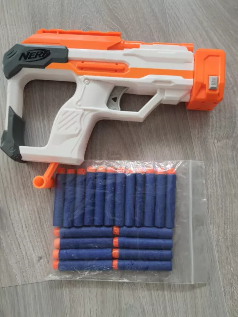 Hasbro Nerf Modulus Blaster #B3194 mit 20 Darts