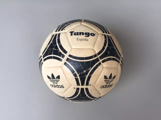Mini Balon Futbol Tango Adidas Fifa World Cup Football 1982 "No Tiene Aire"