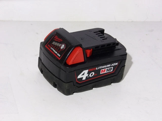 MILWAUKEE M18B4 18V 4 0Ah 72WH Lithium Ion Battery Fully Working 10 50 milwaukee-m18b4-18v-4-0ah-72wh-lithium-ion-battery-fully-working-10-50
