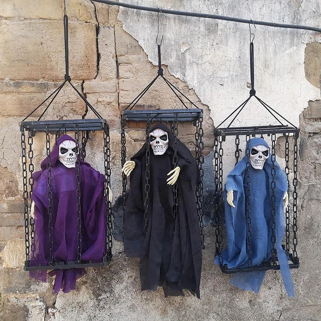 Scheletro di scena di Halloween fantasma pirata con occhi illuminati e risate inquietanti nuovo