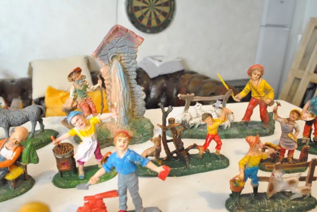 Set Completo Statuine Presepe in Resina alta qualità dipinte a mano 19 pezzi 3