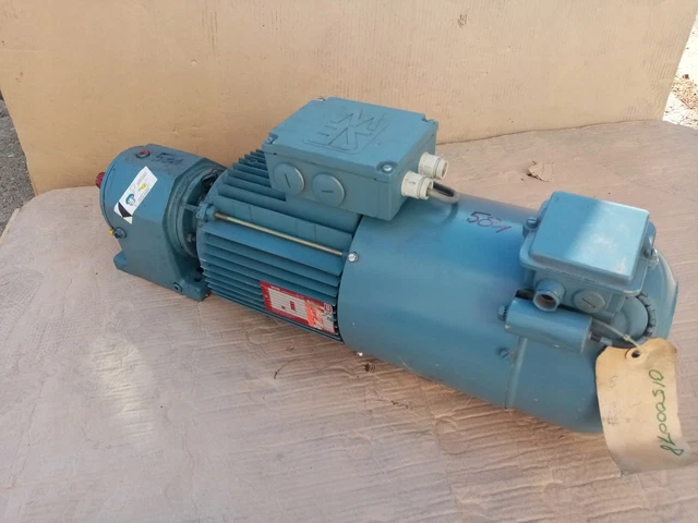 Motoréducteur SEW 2.2kw 258rpm Ventilateur /#8 P00D 3636