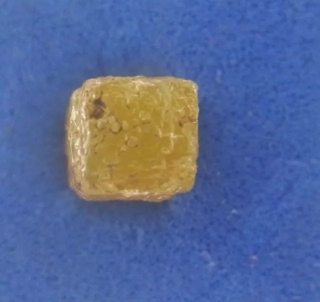 Ancien Africain Opaque 1.44tcw Jaune Couleur Cube Raw Naturel Diamant pour Bijou