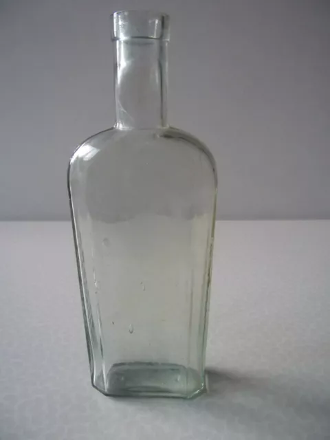 Alte Glasflasche, flache Apothekerflasche,Weissglas,Aufschrift "BEATIN", 19,3 cm 2