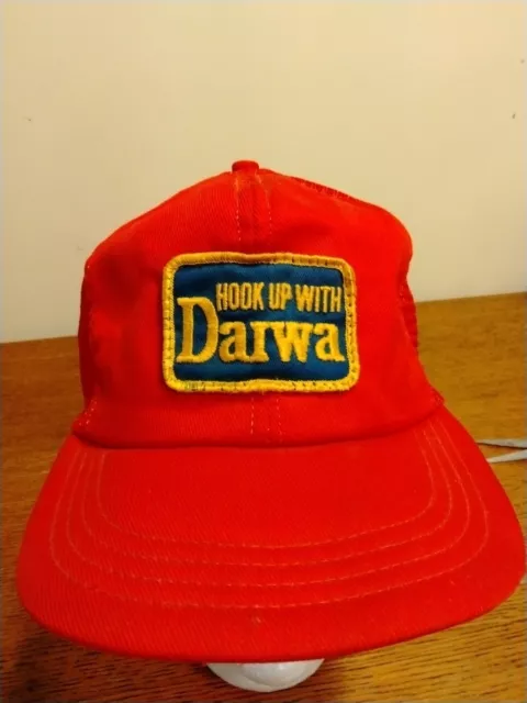 Vintage Hook Up with Daiwa Fishing Reel Patch Mesh Snapback Trucker Hat Cap