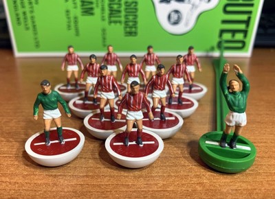 con ref. Subbuteo HW ref 251 Paris S.G 