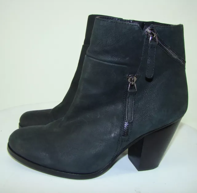 Vince Camuto Hinnegan Black Leather Ankle Boots Booties Size 10M      C134