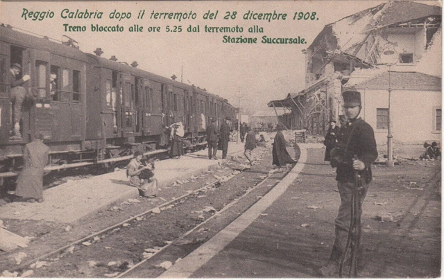 23-25527 - Reggio Calabria - Treno Bloccato In Stazione Non Viaggiata Terremoto
