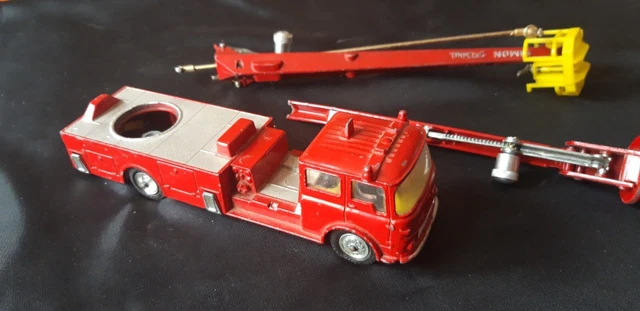 Corgi - Camion Bedford pompier , état neuf , Vente aux enchères