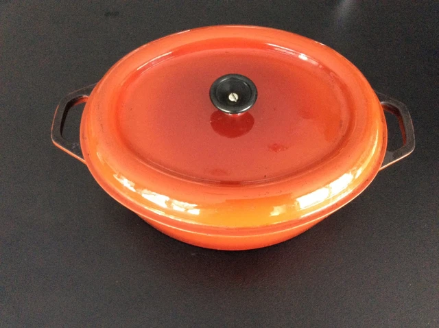 COCOTTE N°33 ANCIENNE LE CREUSET EN FONTE ÉMAILLÉE MARRON