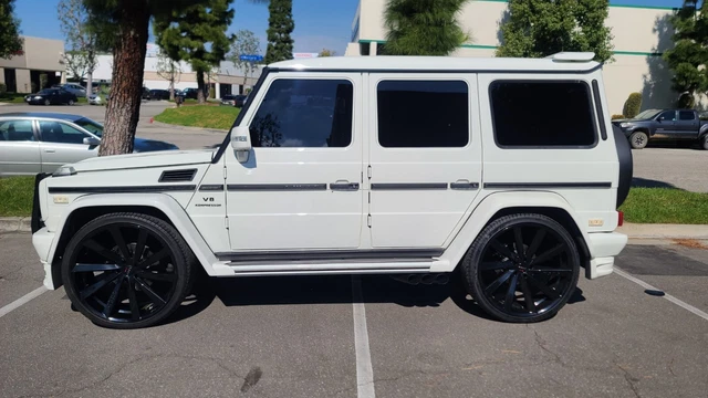 26" Giovanna Kapan Mercedes G500 G550 G63 Black Wheels Lexani Tires 10B