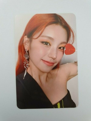 YEJI OFFICIAL PHOTOCARD Itzy GUESS WHO Véritable kpop EUR 12,24 ...